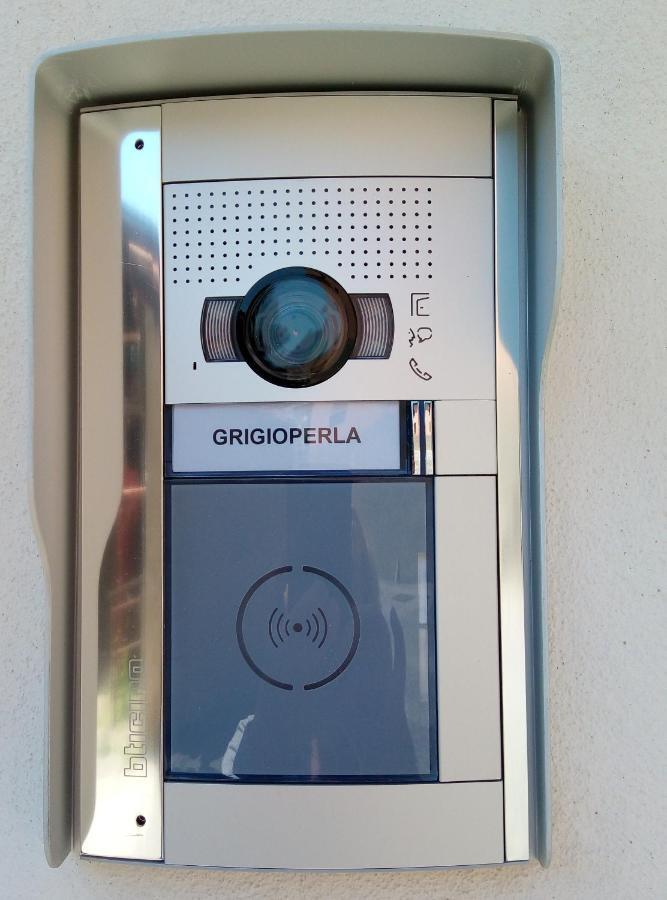 Grigioperla Apartment Tavernerio Екстериор снимка